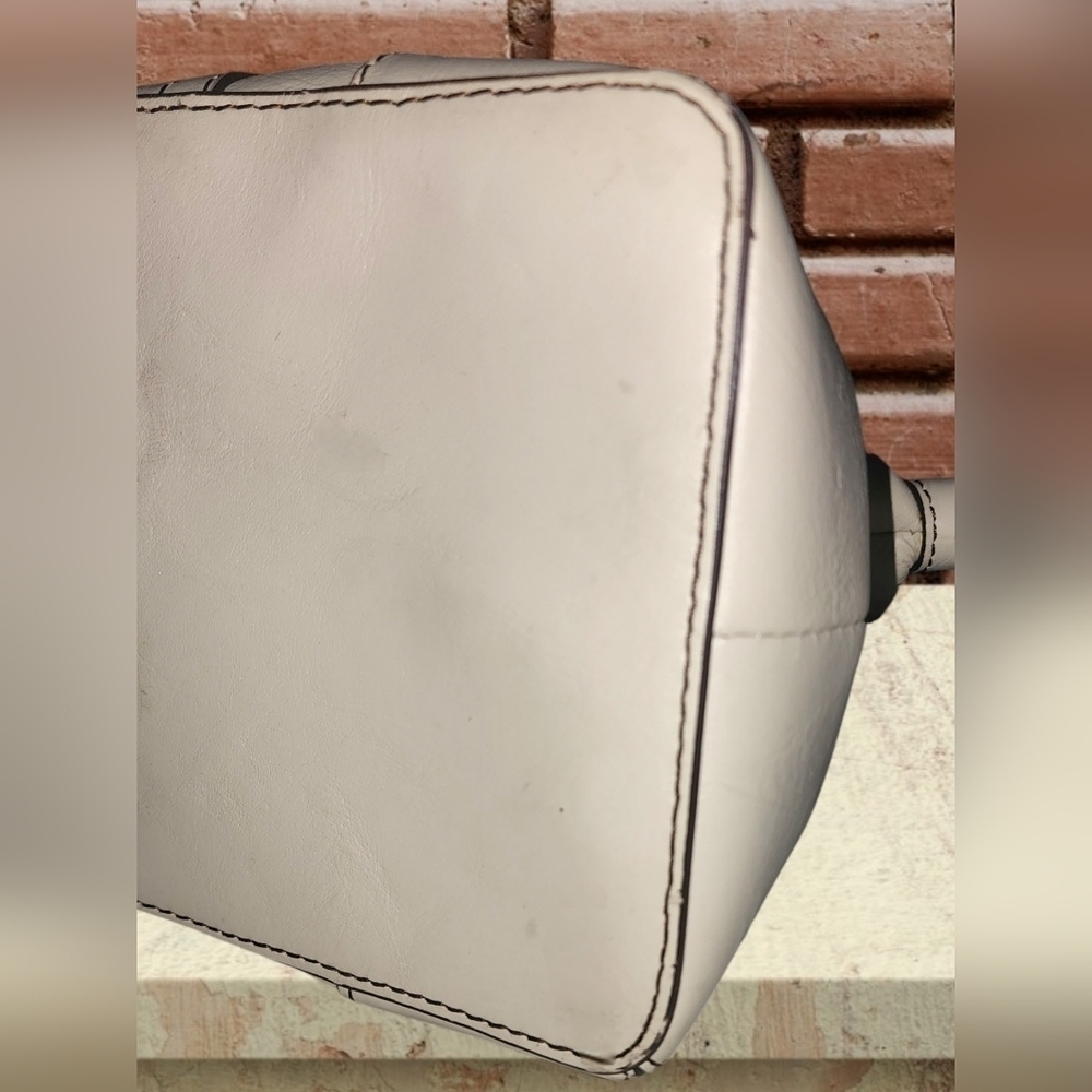 Etienne Aigner Vintage Double Zipper Satchel - Picture 7 of 13
